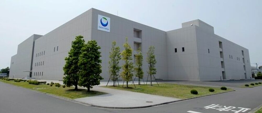 Production plant in Hiratsuka Production plant in Hiratsuka